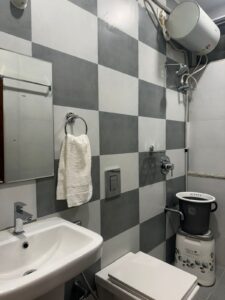 Standard Room Double Bed (2)